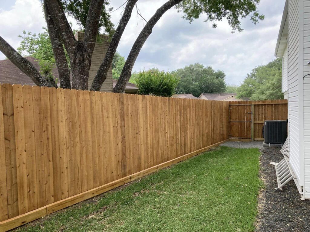 WOOD FENCE INSTALLATION IN FOREST CITY, NC