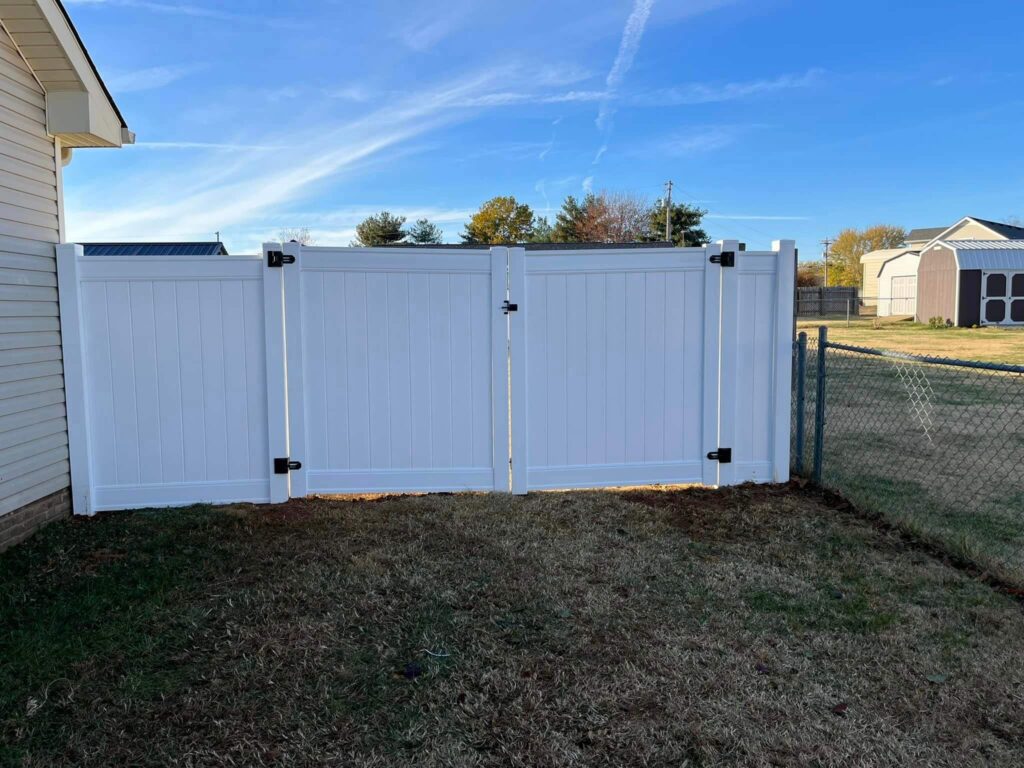Vinyl Fence Installation Blacksburg, SC